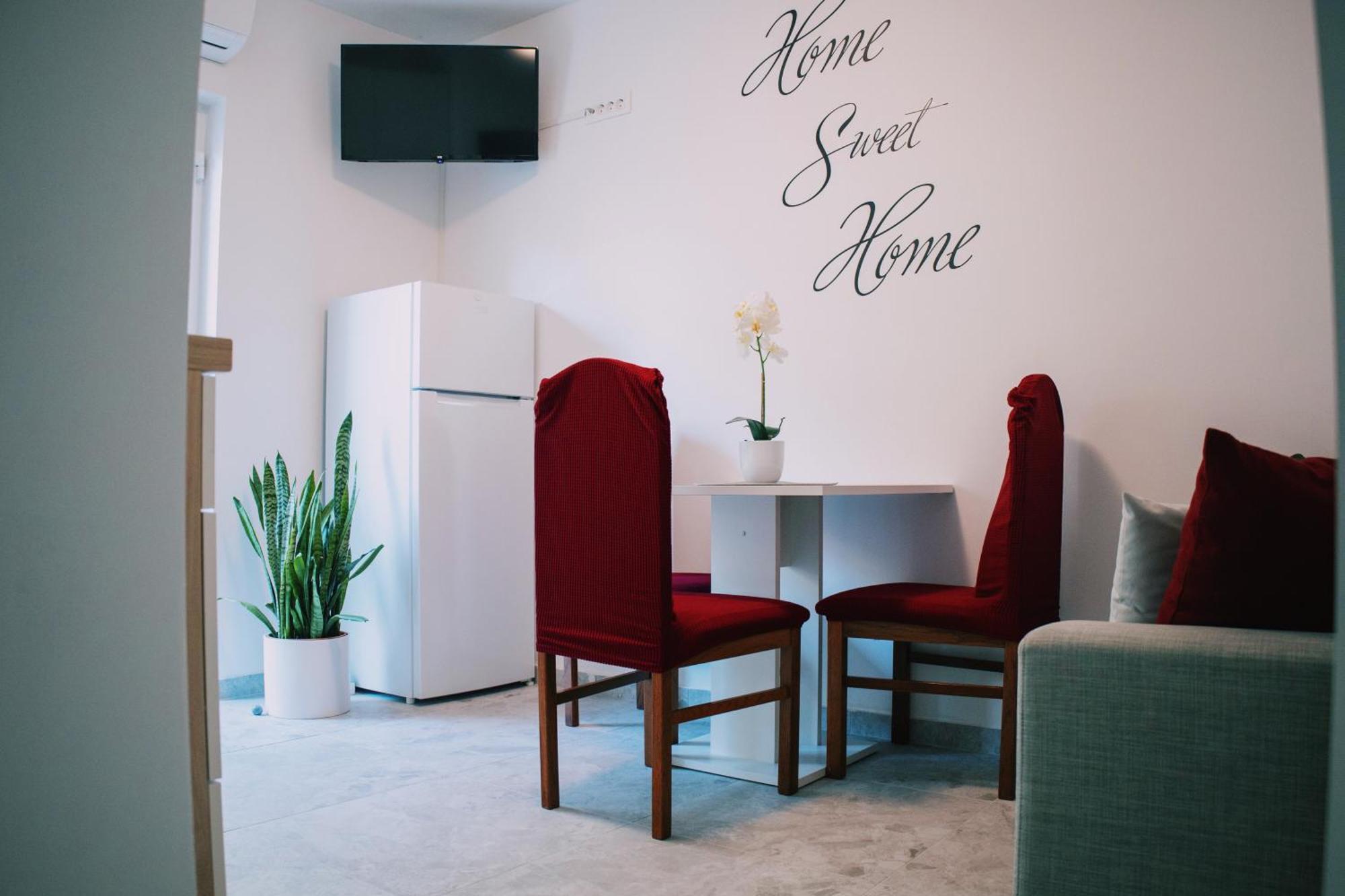 Green Park And Sunny Terrace Apartments Ankaran Ngoại thất bức ảnh