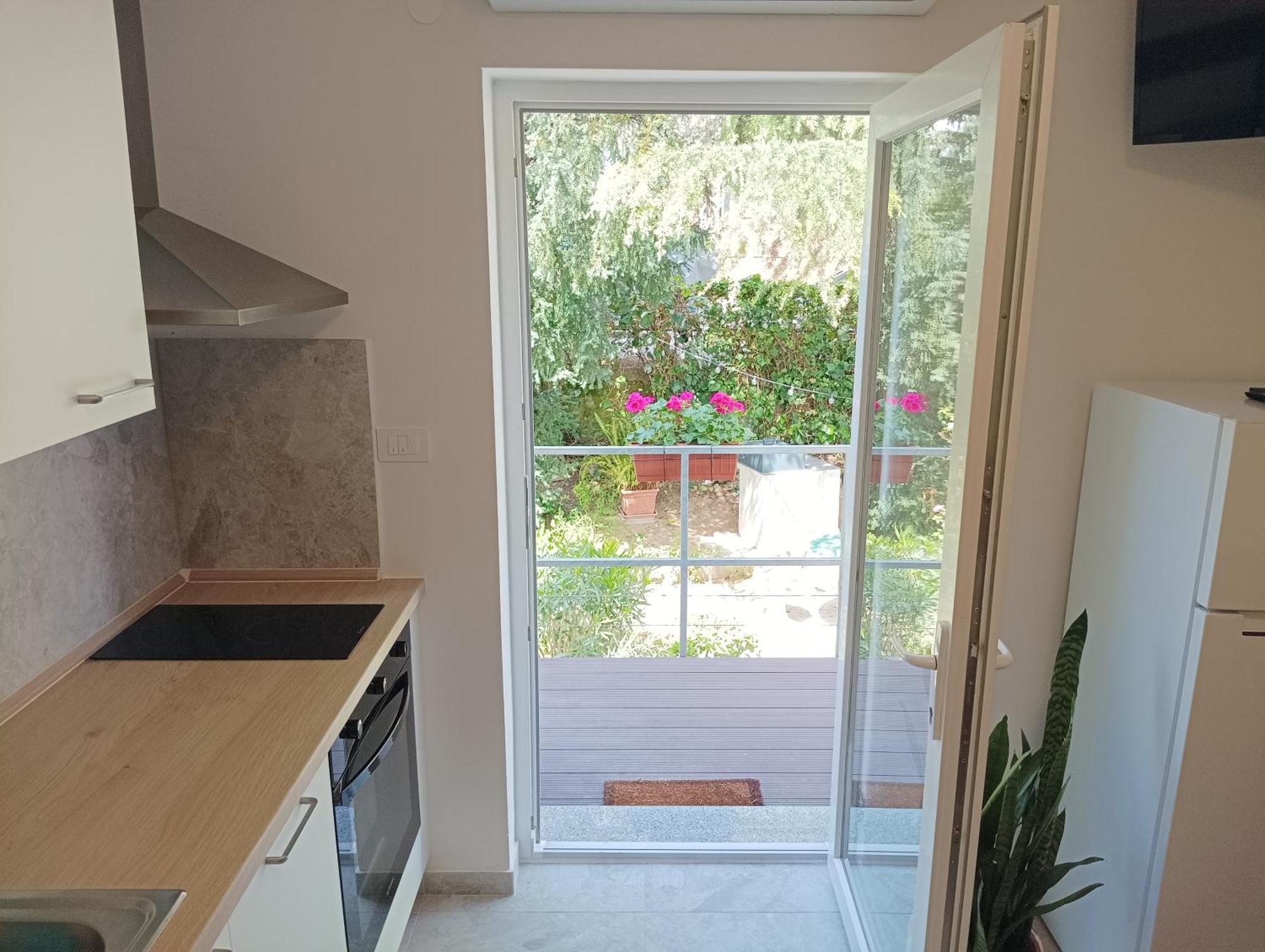 Green Park And Sunny Terrace Apartments Ankaran Ngoại thất bức ảnh