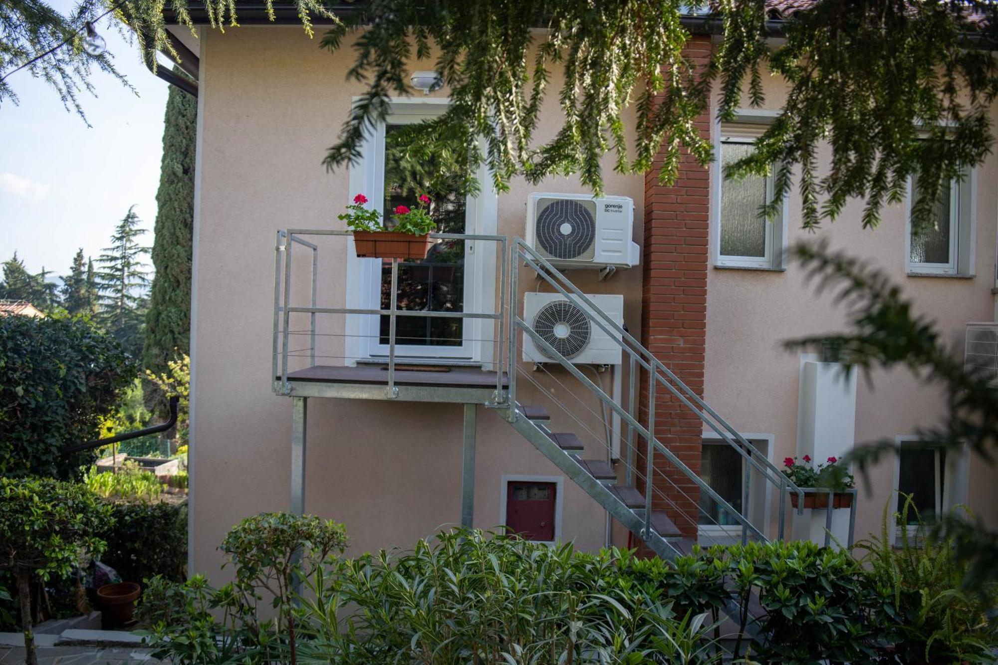 Green Park And Sunny Terrace Apartments Ankaran Ngoại thất bức ảnh