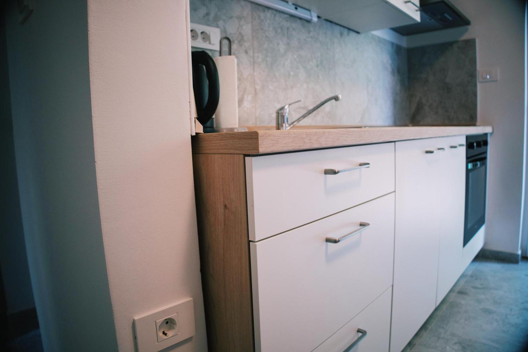 Green Park And Sunny Terrace Apartments Ankaran Ngoại thất bức ảnh