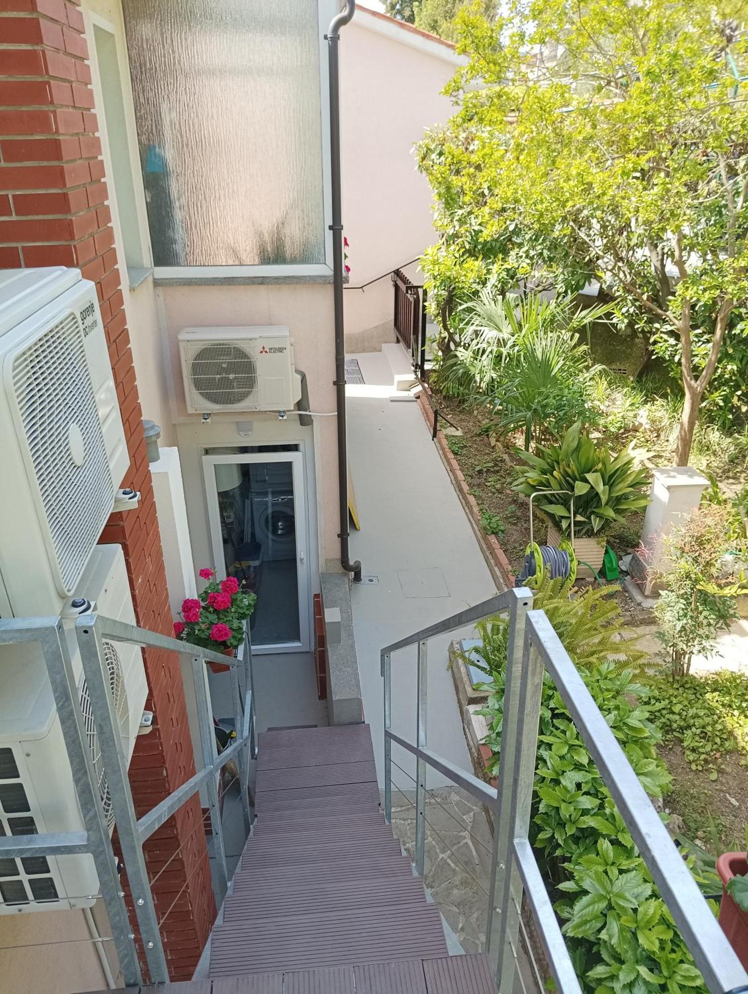 Green Park And Sunny Terrace Apartments Ankaran Ngoại thất bức ảnh